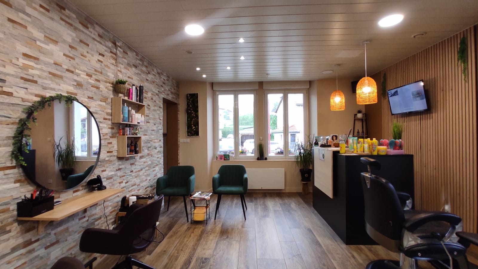 Cécynatur-Cécile-BOBILLIER-MONNOT- Décoratrice-Décoration-intérieur-Professionnels-Ciz'coiffure 7